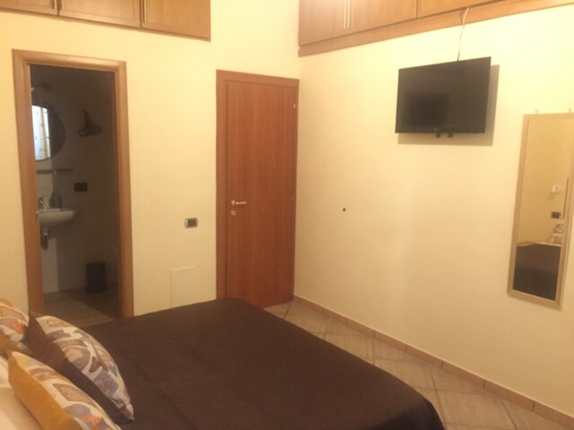 ネイプルズ トゥ リブ