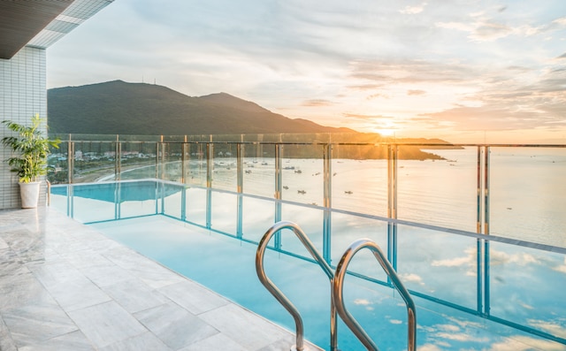 グランド ゴールド ホテル