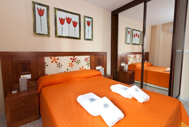 アパルタメントス メルカデル デ セダス