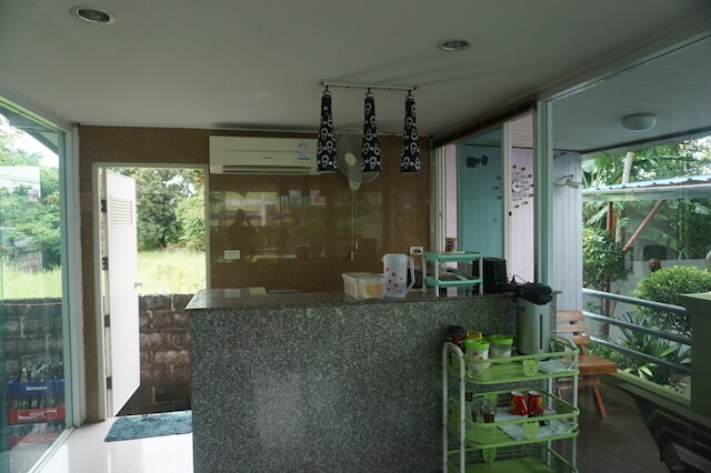 ウェットサワット プレイス ホテル