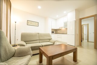 エンジョイグラナダ グラン ヴィア B-A & パーキング オプショナル