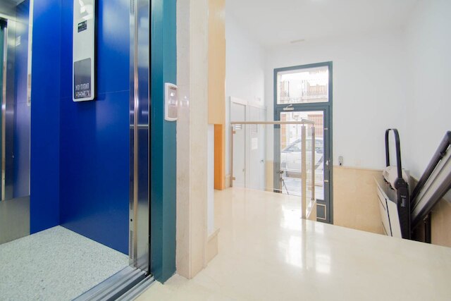 エンジョイグラナダ グラン ヴィア 1 - A & パーキング オプショナル