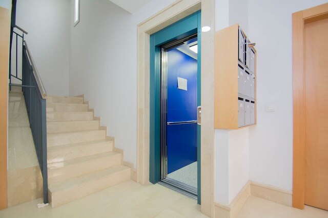 エンジョイグラナダ グラン ヴィア 1 - A & パーキング オプショナル