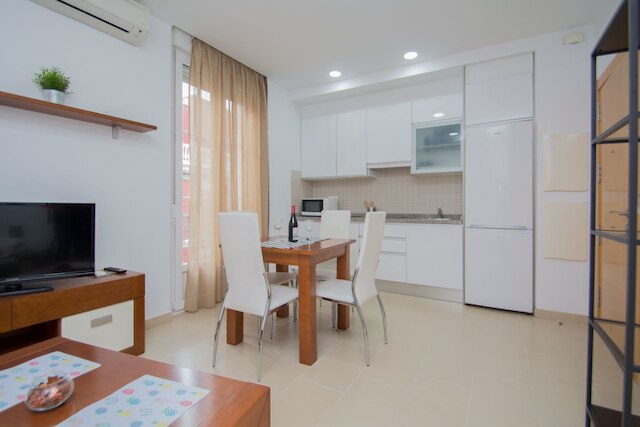 エンジョイグラナダ グラン ヴィア 2B & パーキング オプショナル