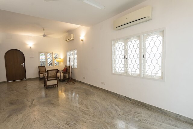 イカヤ アルチナサル ブティック ハウス