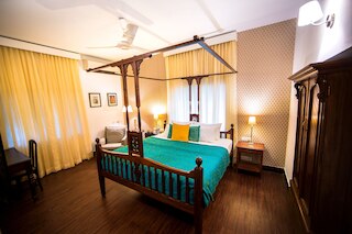 イカヤ アルチナサル ブティック ハウス