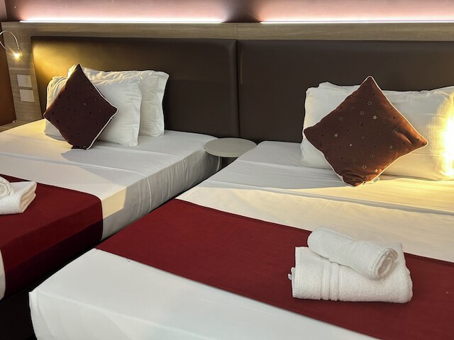 ホテル ストラディバリ