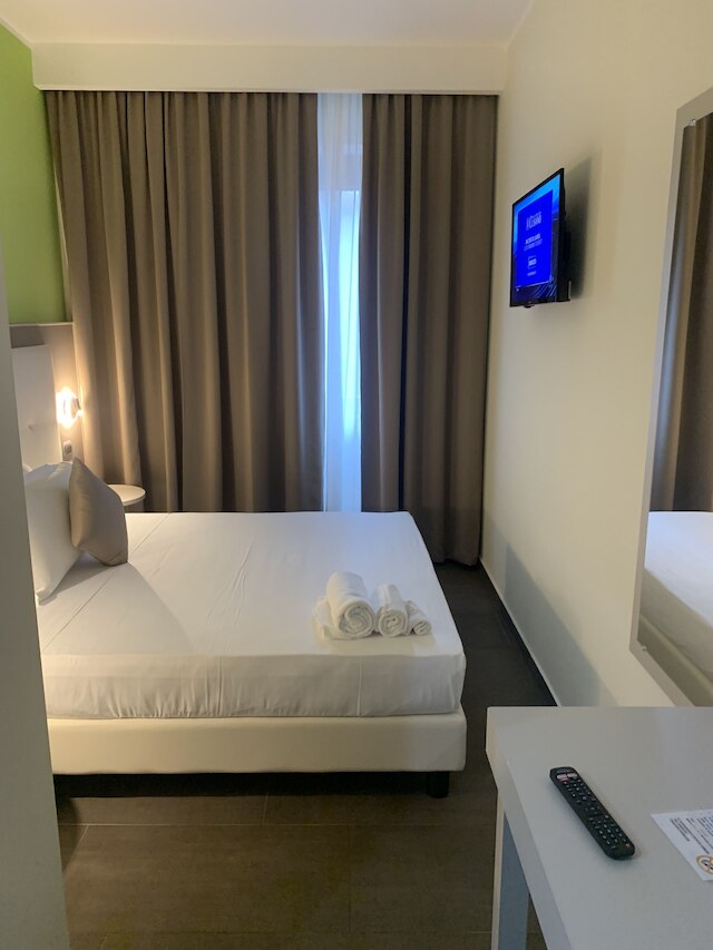 ホテル ストラディバリ