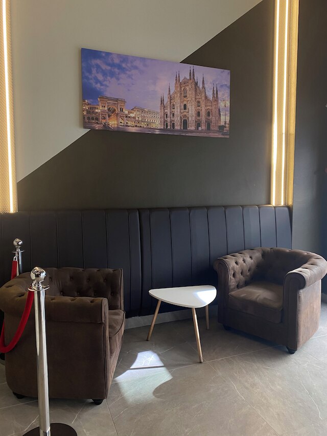 ホテル ストラディバリ