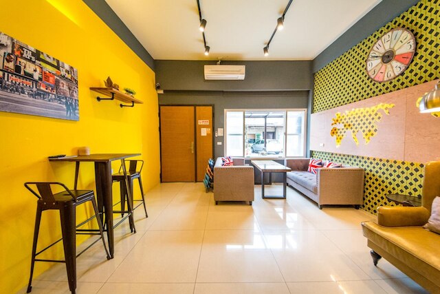 トニーズ ハウス