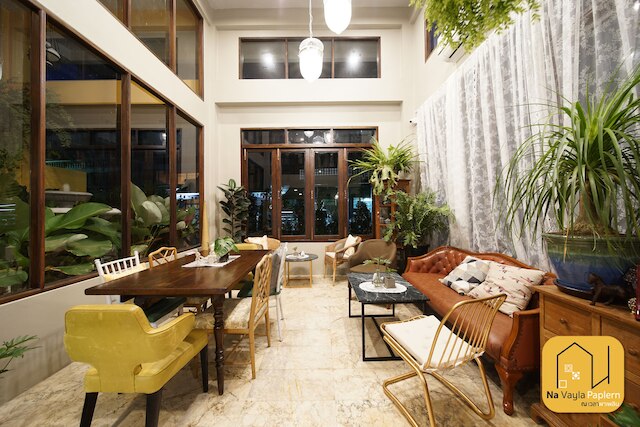 ナ ヴェイラ パプラーン