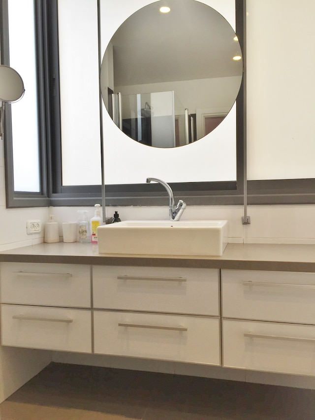 ヒルトン ビーチ スタニング デザイナー 2ベッドルーム アパートメント