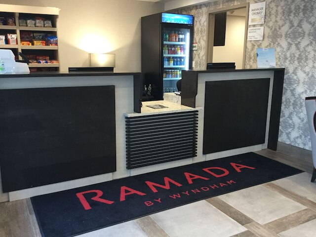 ラマダ バイ ウィンダム ブロンクスターミナル