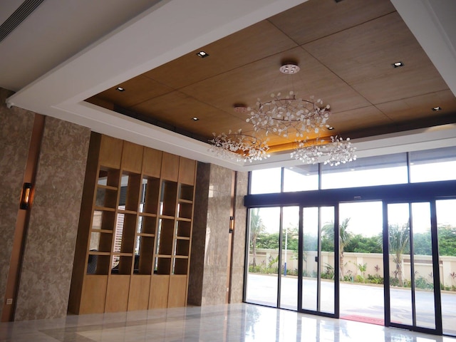 ニュー シティビュー セーフ ホーム 5ミニッツ トゥ ダウンタウン