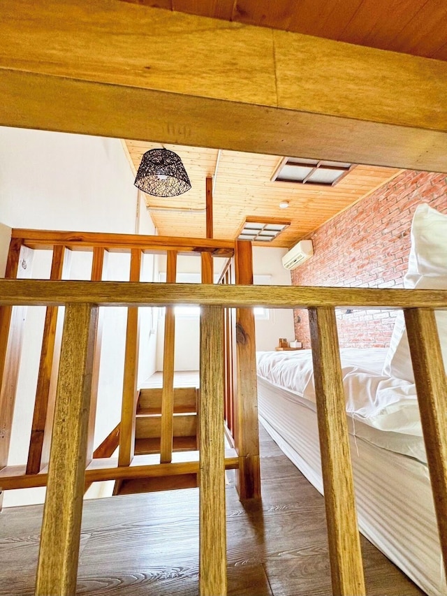 スロー タイナン ホームステイ