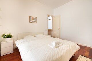 スタニング 4ッドルRム アパート イン サグラダ ファミリア