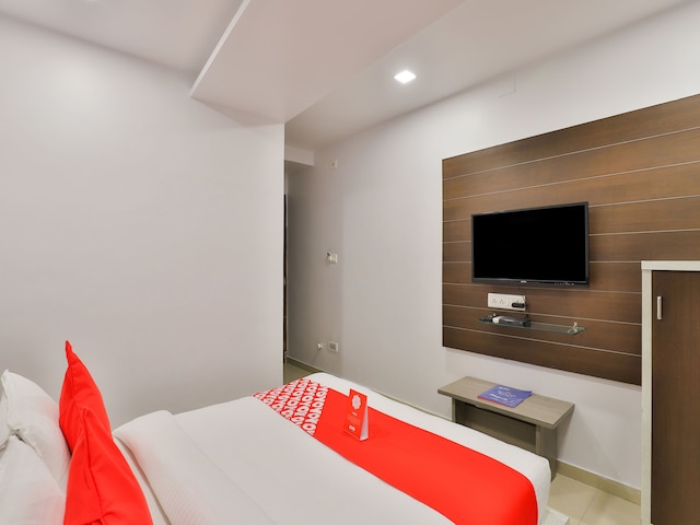 OYO 5476 ホテル サンライズ