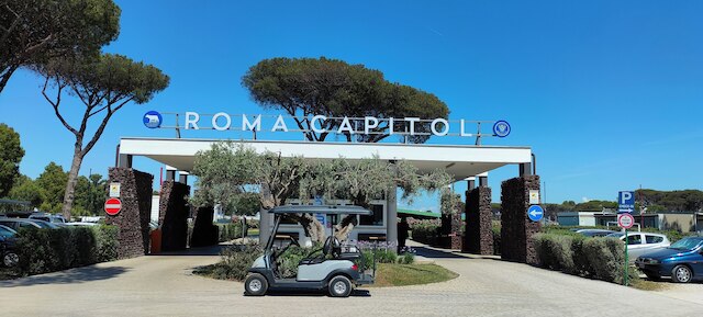 キャンピング ビレッジ ローマ キャピトル
