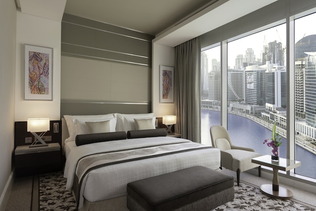 ルネッサンス ビジネス ベイ ホテル、ドバイ