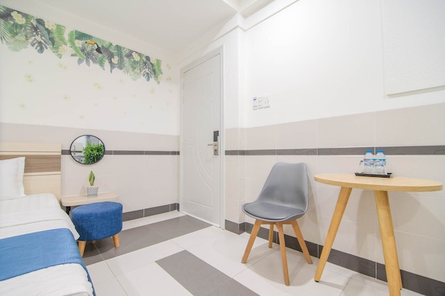 ビンビン ホテル 5 - ロッテ マート D7 近く