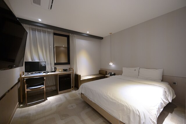 ハウンド ホテル セオミョン - バムチョン