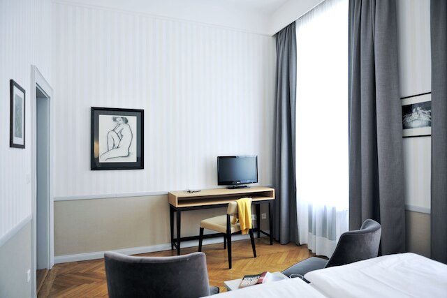 ホテル カールントナーホフ