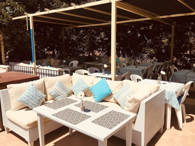 ヤカモス ホテル