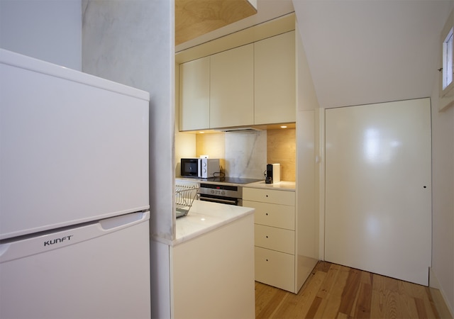 リビング イン ポルト セントラル シークレット バルコニー