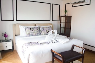 チャラ ナンバー 2 アート アンド ギャラリー ハウス