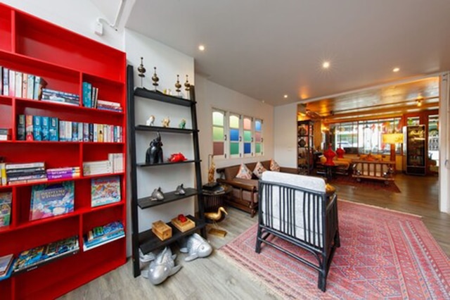 チャラ ナンバー 2 アート アンド ギャラリー ハウス