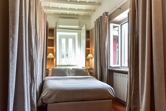 ナヴォーナ チャーミング アパートメント