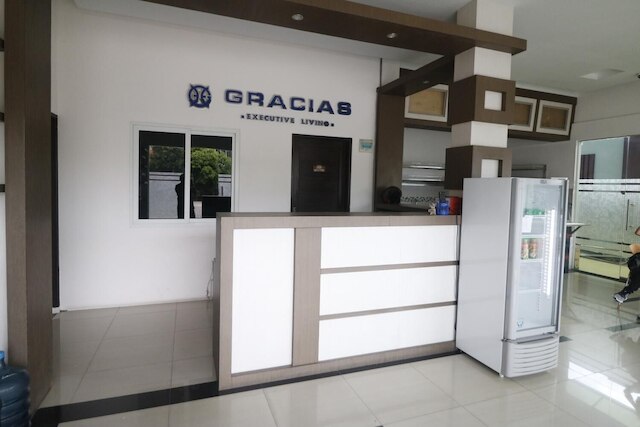 レッドドアーズ アット ジャラン クラカタウ メダン