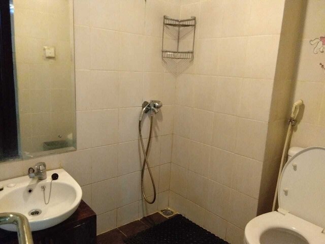 アパートメント スディルマン パーク 2 ベッドルームズ & 2 バスルームズ ジャカルタ