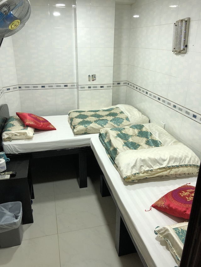 フィリピーネ ホステル