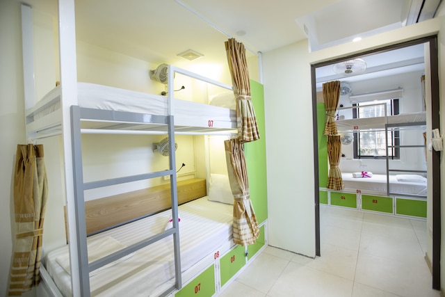 ハノイ アメージング ホステル