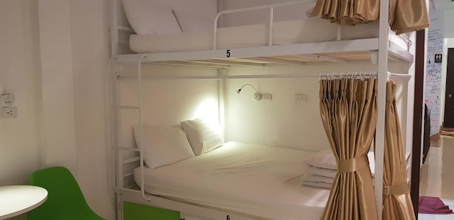 ハノイ アメージング ホステル