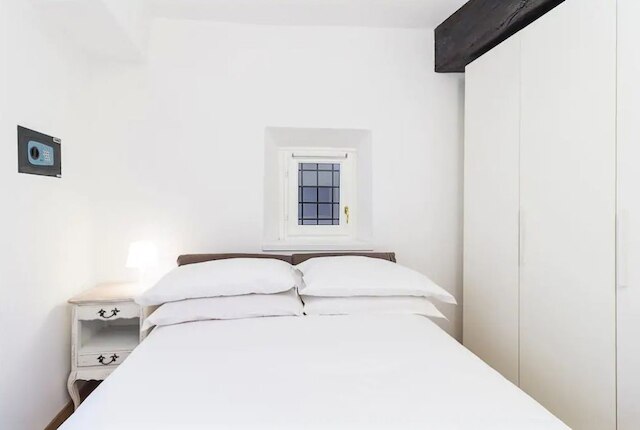 ロマンティコ アパルタメント ア ピアッツァ ナヴォーナ