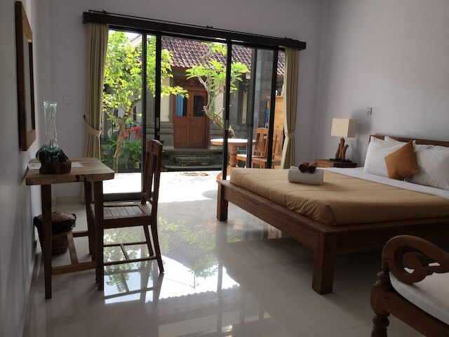 ザ ヒドゥン バリ イン