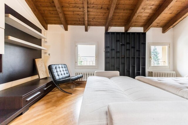 アパルタメント エミリア レバンテ 2