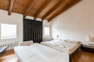 アパルタメント エミリア レバンテ 2