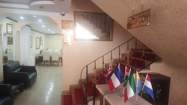 フロリン ホテル