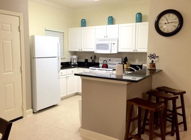 ヴィラ ミニー - ルカヤ ビレッジ