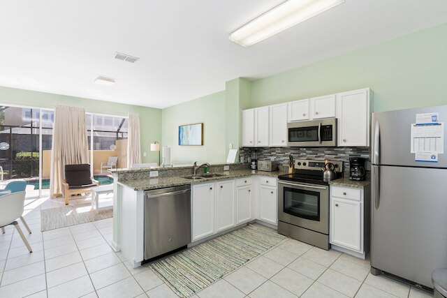 ヴィラ オターズプール - ウィンザー ヒルズ