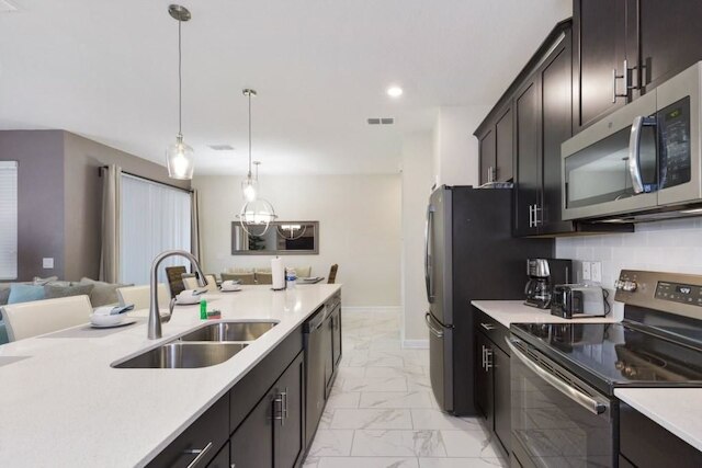 ヴィラ アブレウ - ストーリー レイク