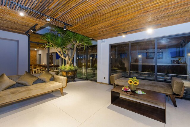 サン パラダイス ヴィラ