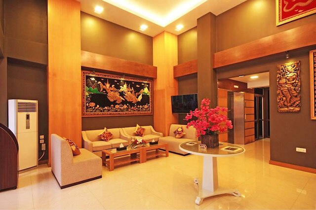 ザ ホテル マウティン