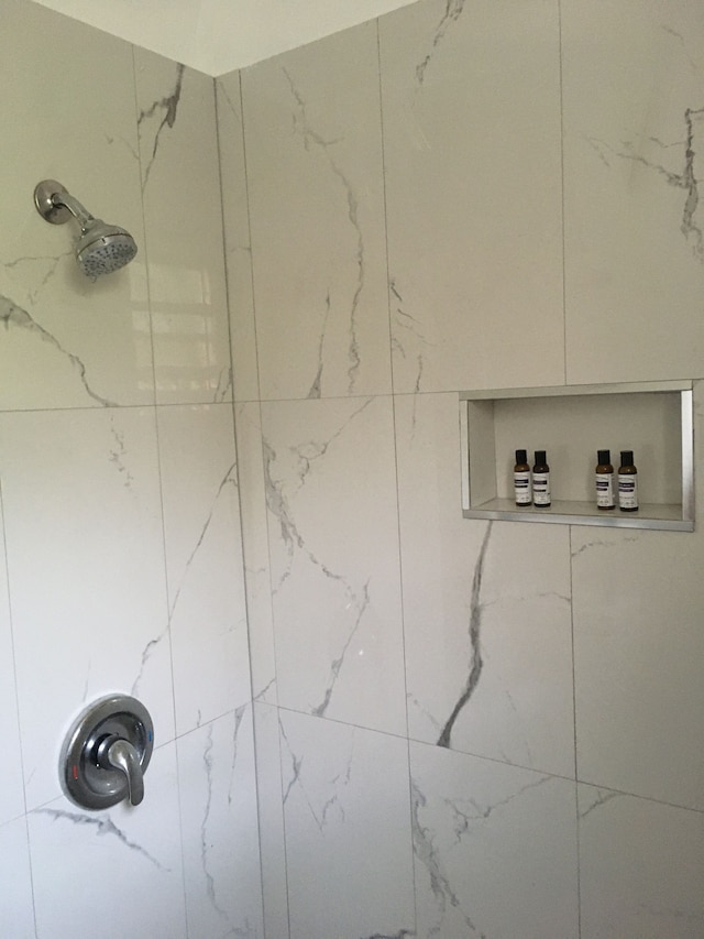 トロピカル チャーマー コーラル ゲーブルズ アパートメント