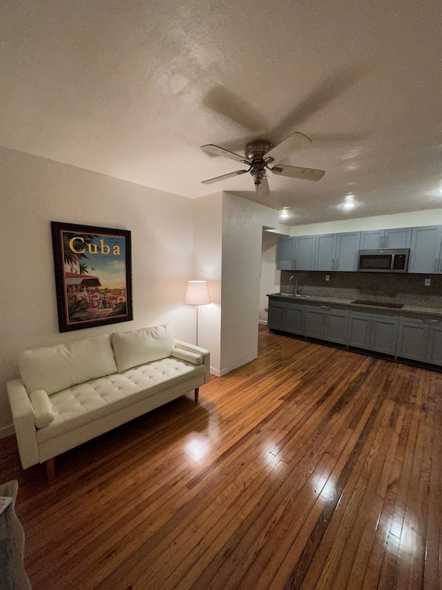 トロピカル チャーマー コーラル ゲーブルズ アパートメント