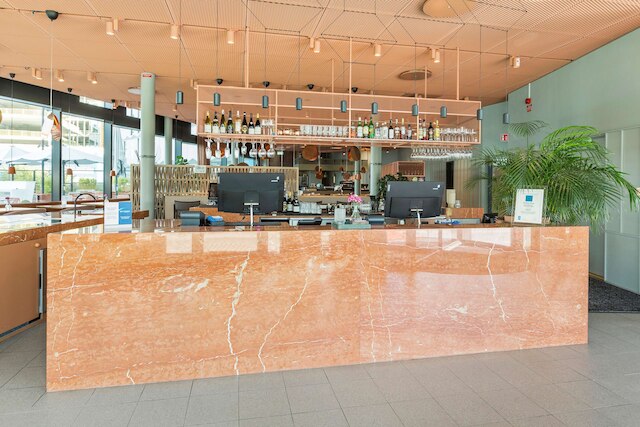 ベストウェスタン プラス グロー ホテル