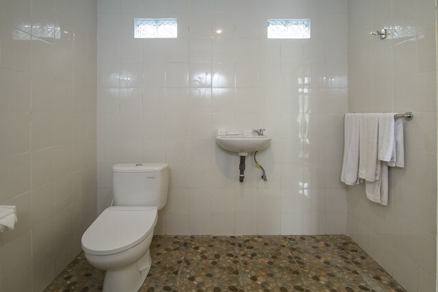 ポンドック アユ シャンティ